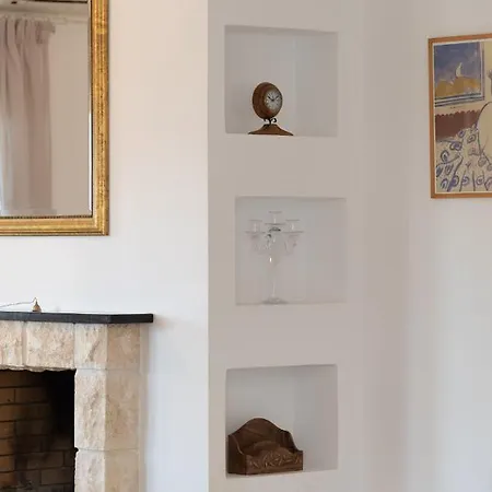 Rousa Villa Loutra
