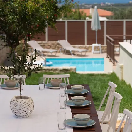 Villa Family Rousa In Rethymno With Pool, Bbq And Kids Area *