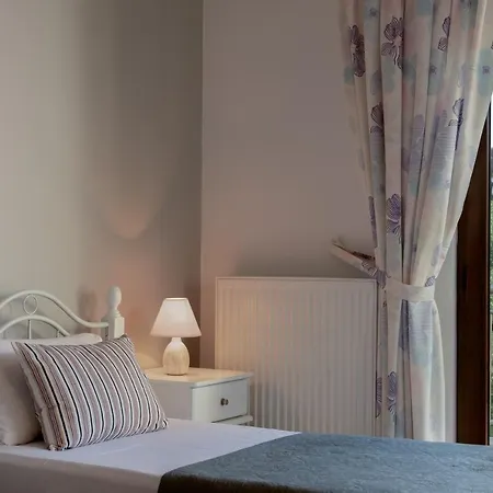 Family Rousa In Rethymno With Pool, Bbq And Kids Area Loutra (Crete)